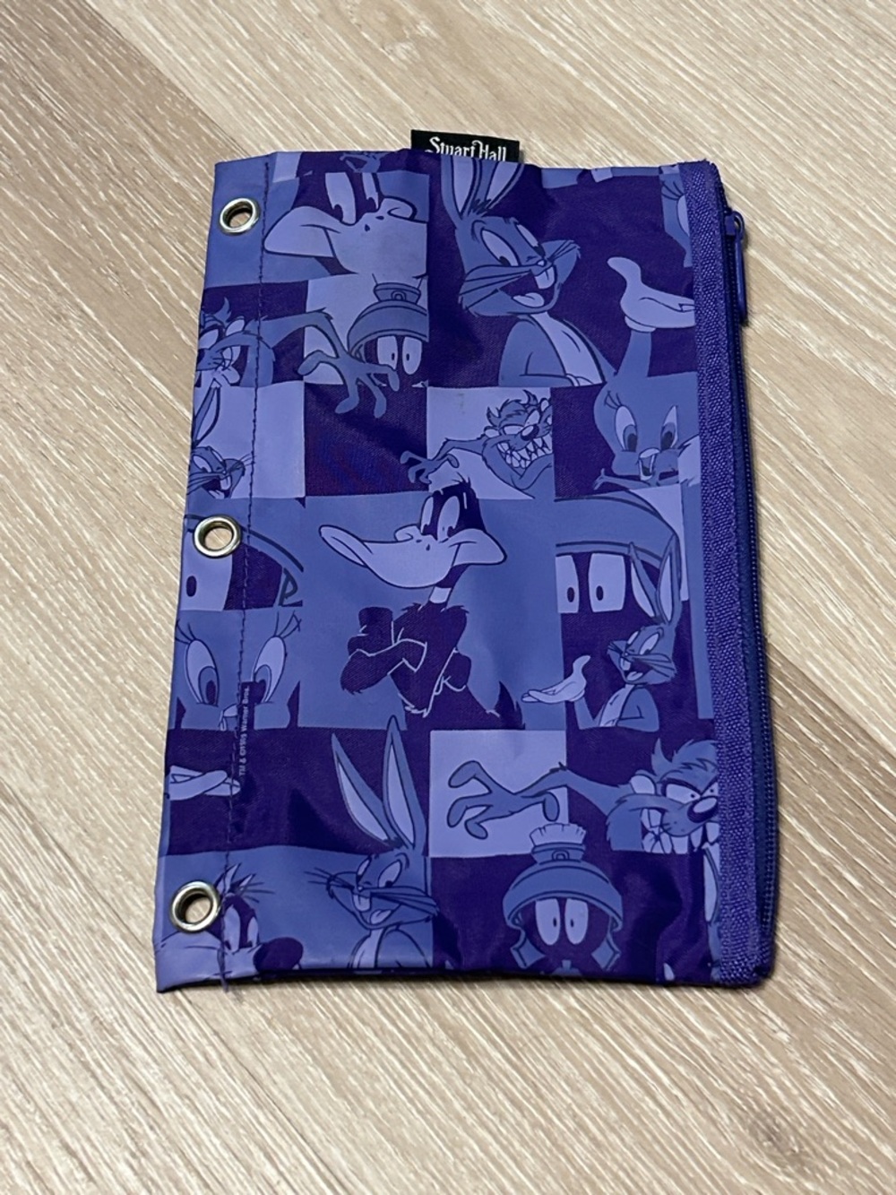 1999 Stuart Hall Looney Tunes Purple Zippered Notebook Binder Pencil Pouch